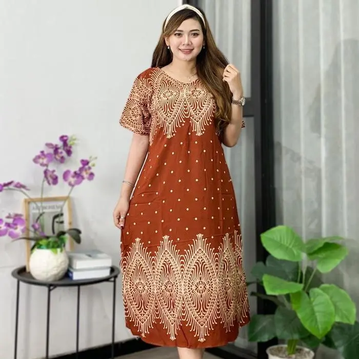 حقيبة ظهر نسائية أنيقة بسحاب أمامي، مصنوعة من الرايون الفاخر - لون أحمر فيرا